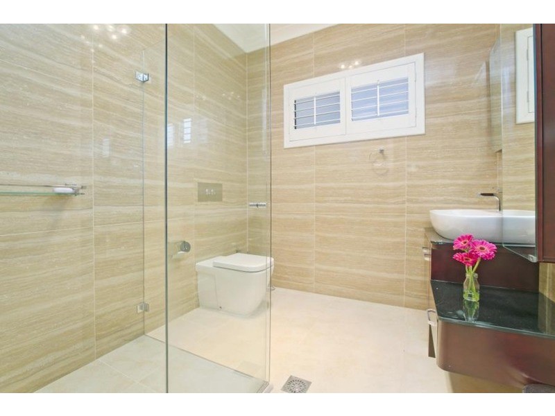 33a First Avenue, Berala NSW 2141