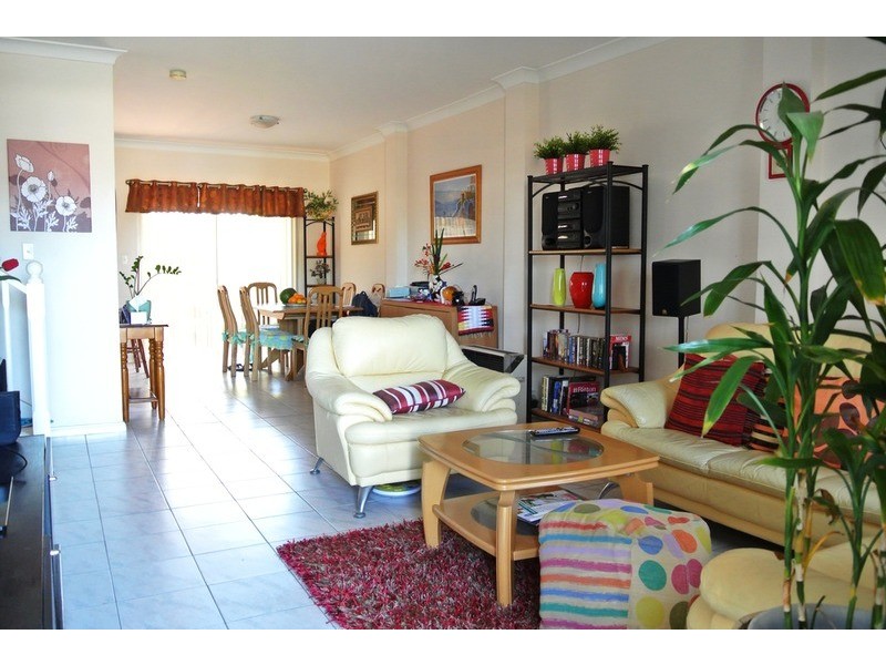 2/1 Lidbury Street, Berala NSW 2141