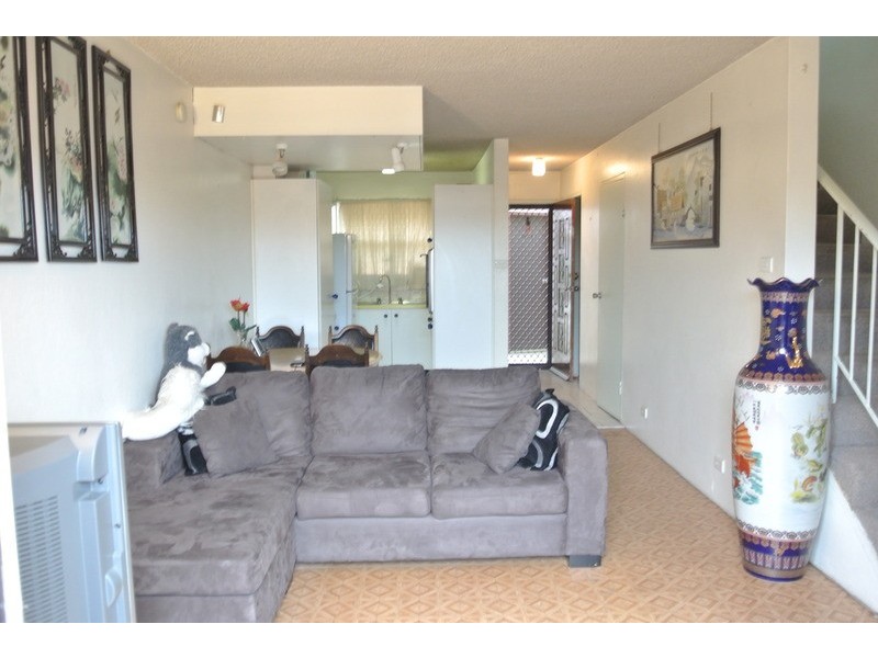 7/20 Edwin Street, Regents Park NSW 2143