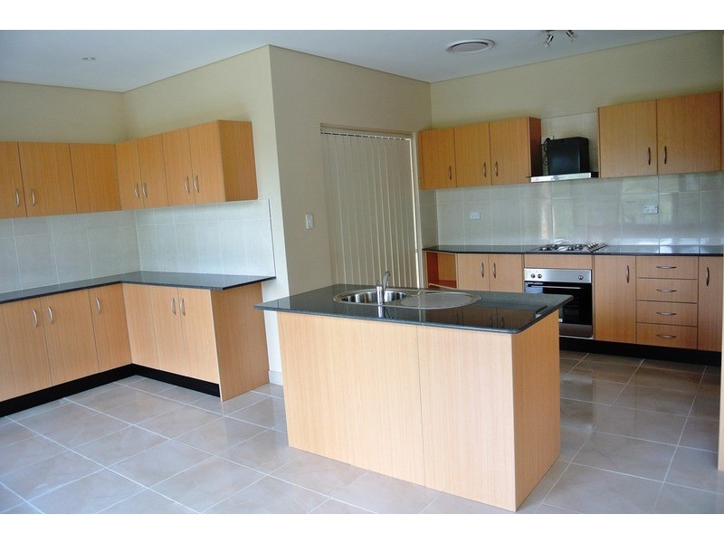 2 Presland  Close, Lansvale NSW 2166