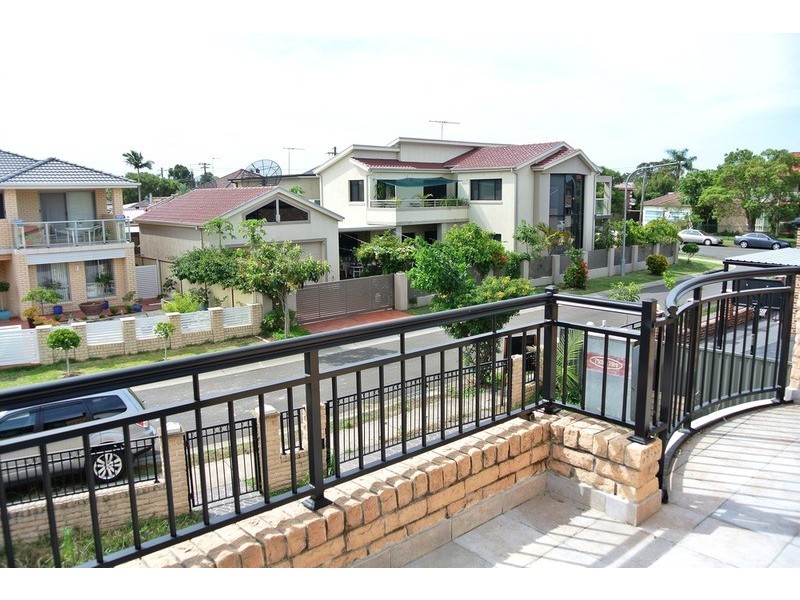 2 Presland  Close, Lansvale NSW 2166