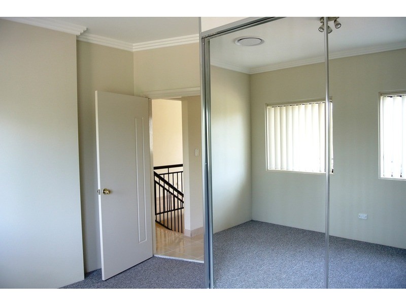 2 Presland  Close, Lansvale NSW 2166