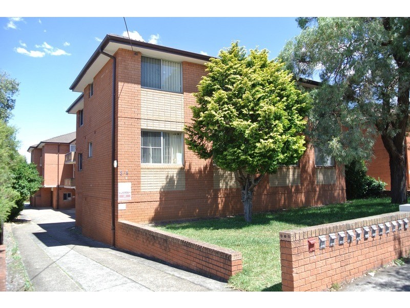 2/3-5 The Crescent, Berala NSW 2141