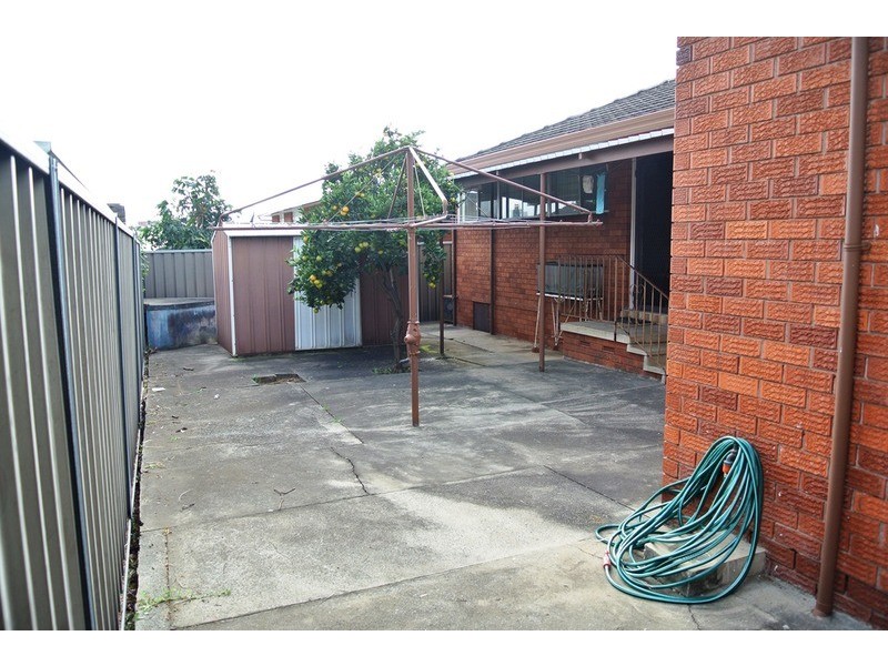 21 Eric Crescent, Lidcombe NSW 2141
