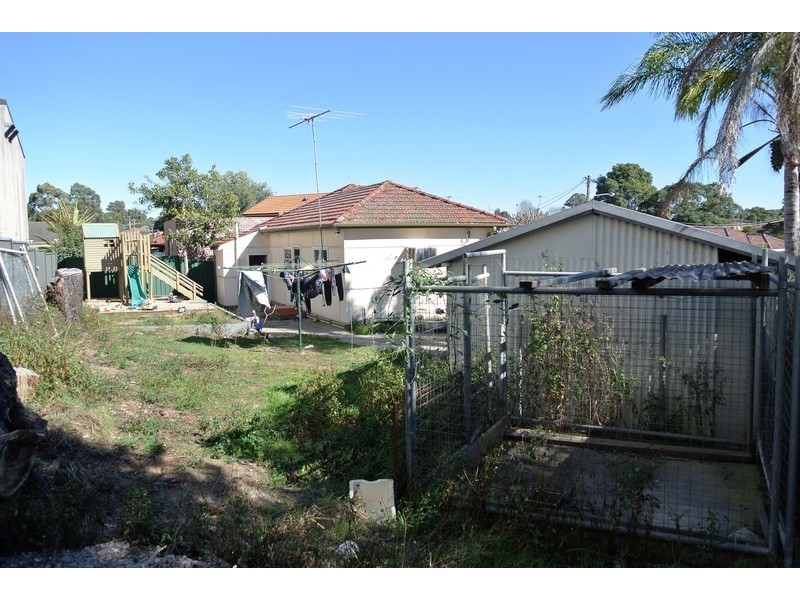 4 Lenore Place, Lidcombe NSW 2141