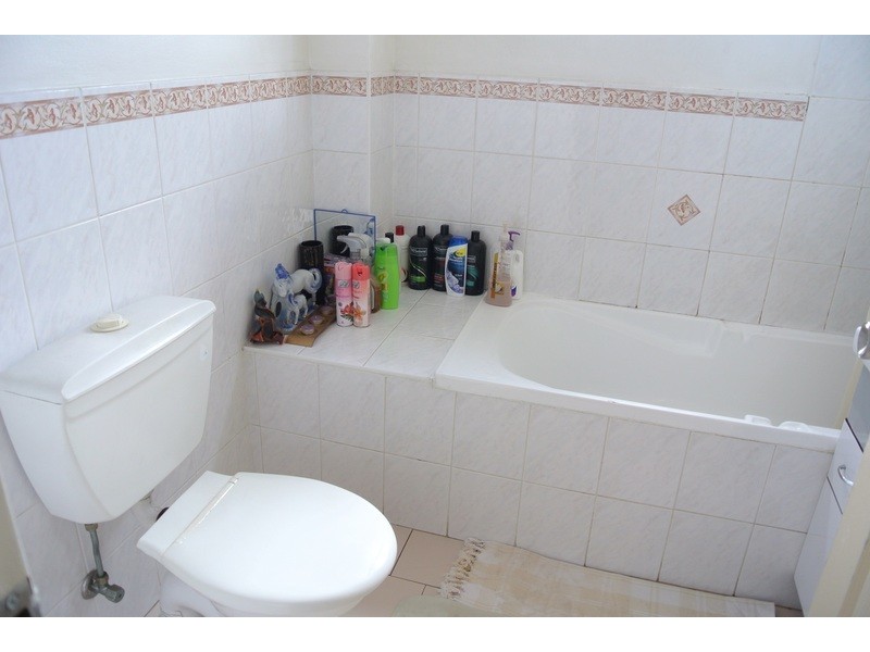 1/50a Amy Street, Regents Park NSW 2143