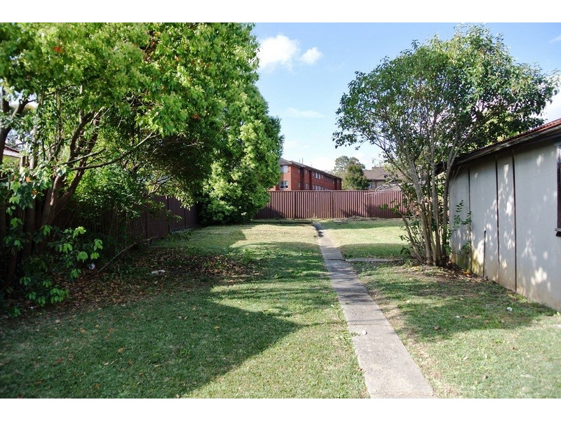 6 Bagdad Street, Regents Park NSW 2143