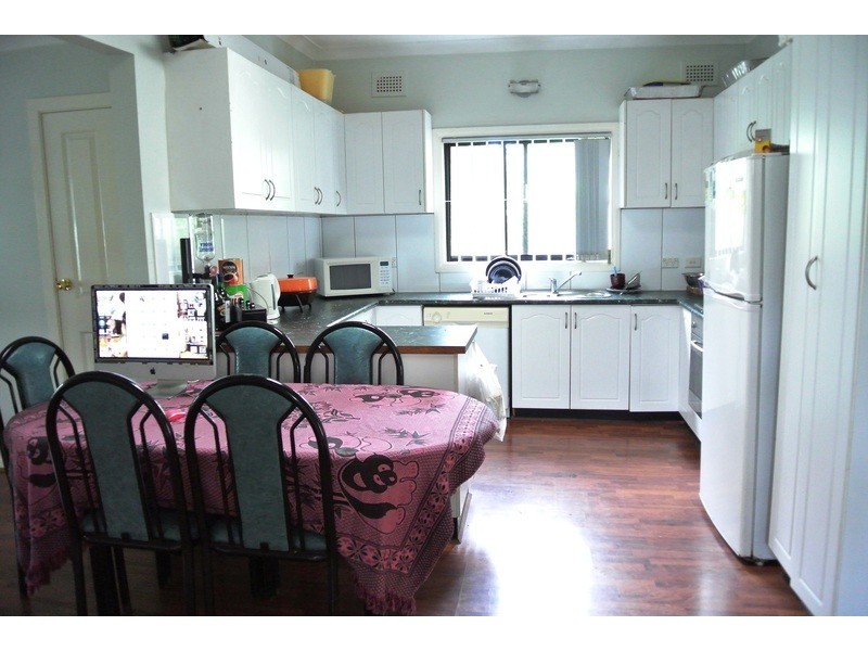 98 Cooper Road, Birrong NSW 2143