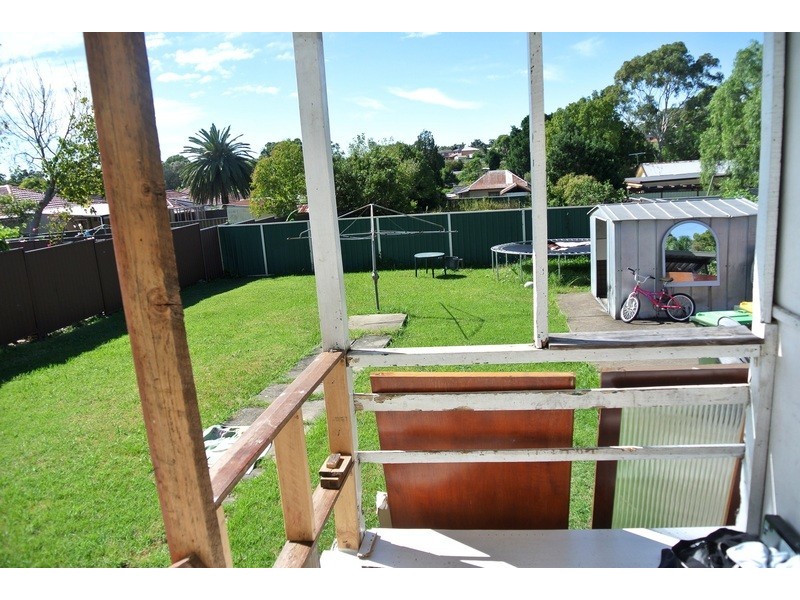 1 Smith Street, Regents Park NSW 2143