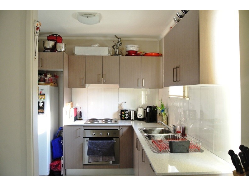 9 Barnett Place, Cabramatta West NSW 2166