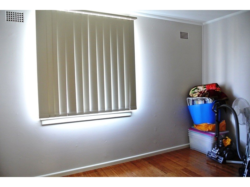 9 Barnett Place, Cabramatta West NSW 2166