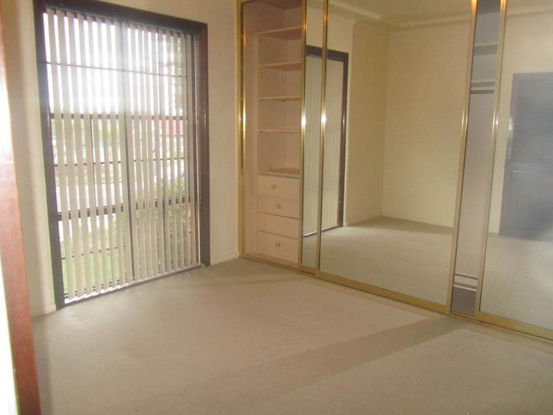 128 Amy Street, Regents Park NSW 2143