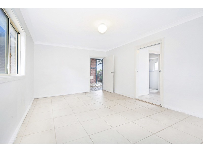 147 Harrow Road, Auburn NSW 2144