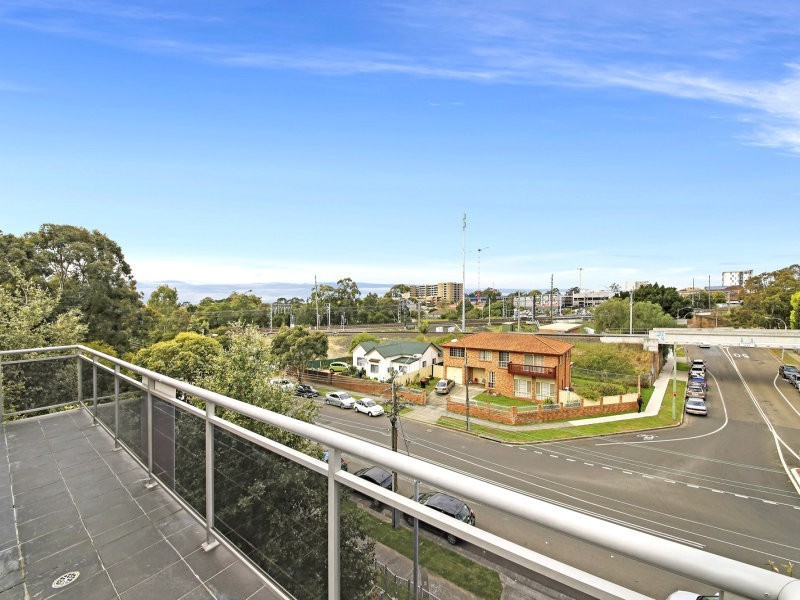 15/11-9 Samuel Street, Lidcombe NSW 2141