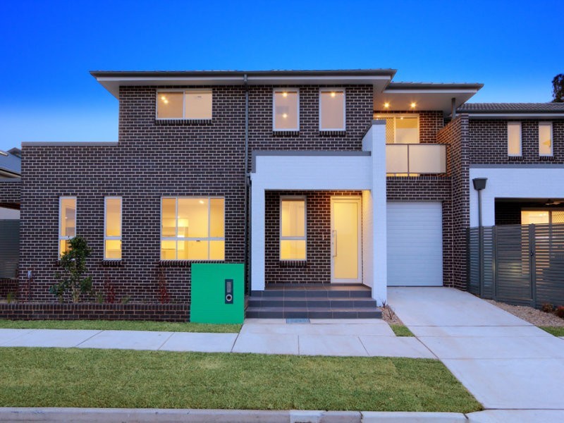 15a Kibo Road, Regents Park NSW 2143