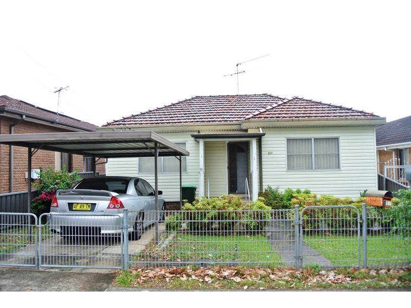 317 Cumberland Road, Auburn NSW 2144