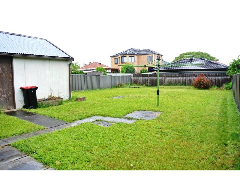 317 Cumberland Road, Auburn NSW 2144