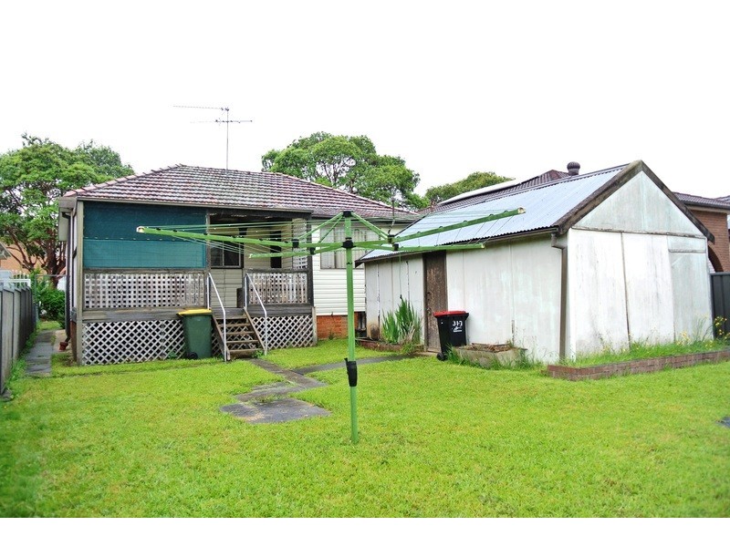 317 Cumberland Road, Auburn NSW 2144