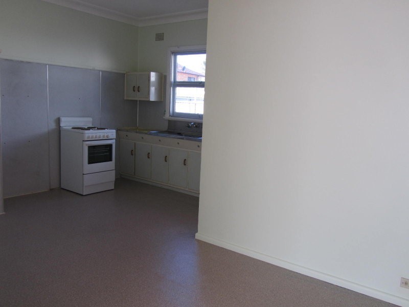 8 Fraser Street, Auburn NSW 2144