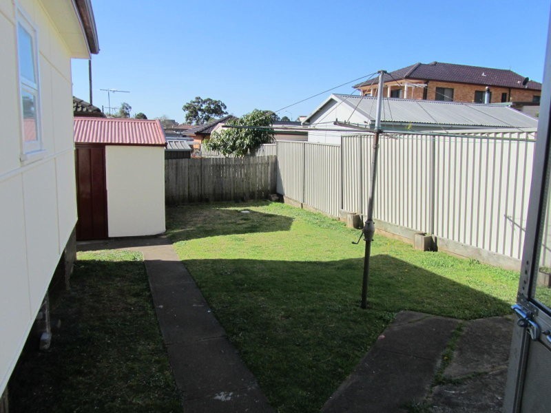 8 Fraser Street, Auburn NSW 2144