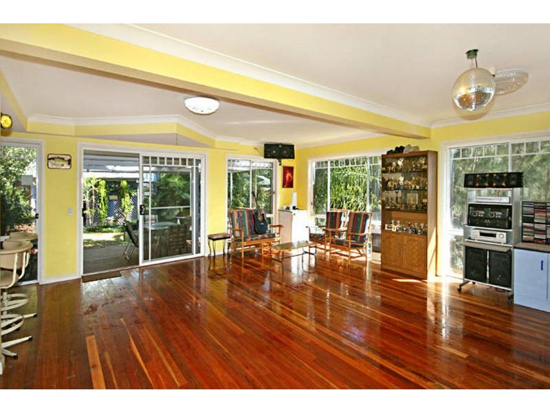 1 Berrima Crescent, Umina Beach NSW 2257