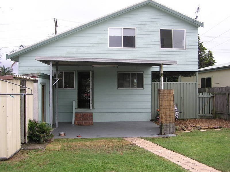 74 McEvoy Avenue, Umina Beach NSW 2257