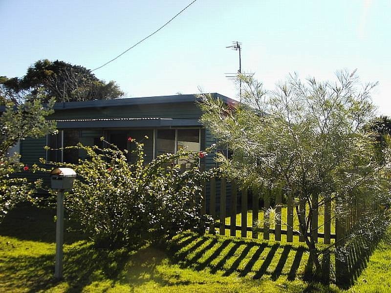 25 Angourie Street, Iluka NSW 2466