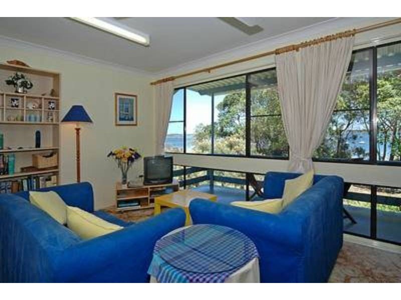 18 Queen Lane, Iluka NSW 2466