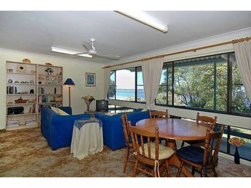 18 Queen Lane, Iluka NSW 2466