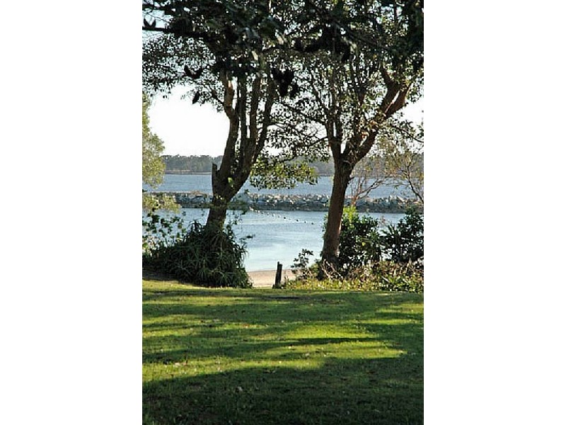 12 Queen Lane, Iluka NSW 2466