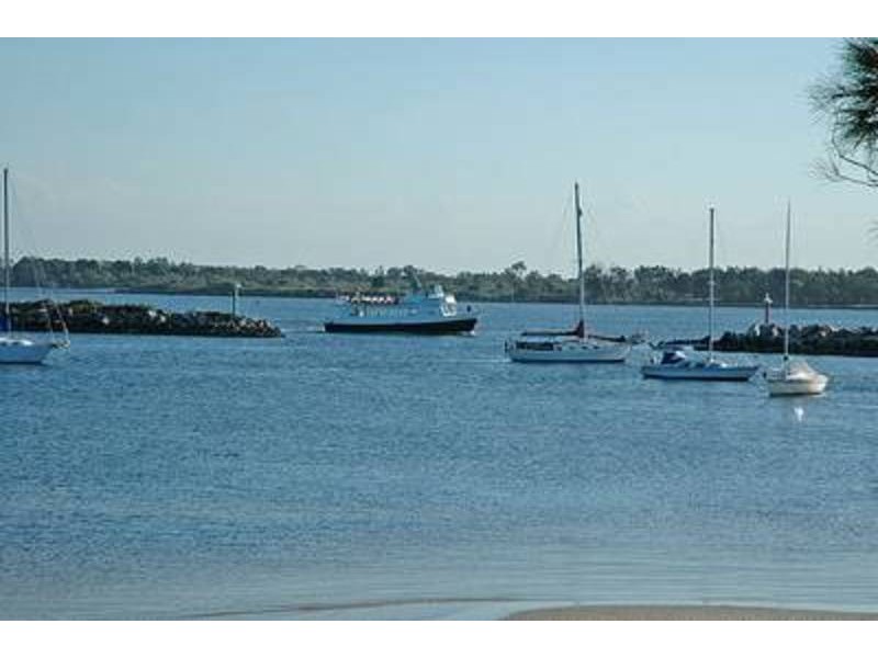 1/20 Queen Lane, Iluka NSW 2466