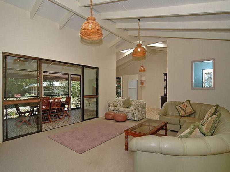 24 Marandowie Drive, Iluka NSW 2466