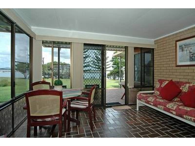 2/28 Queen Lane, Iluka NSW 2466