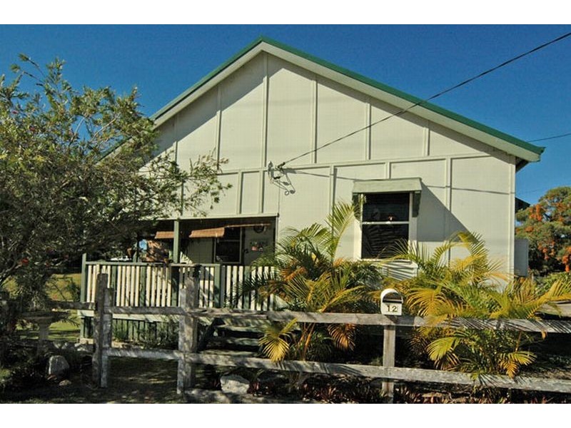 12 Young Street, Iluka NSW 2466