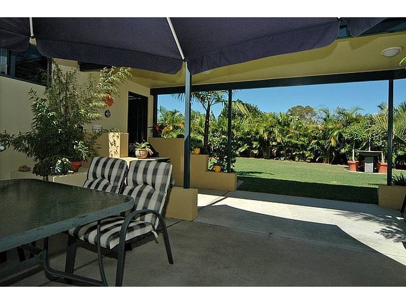 10 Conrad Close, Iluka NSW 2466