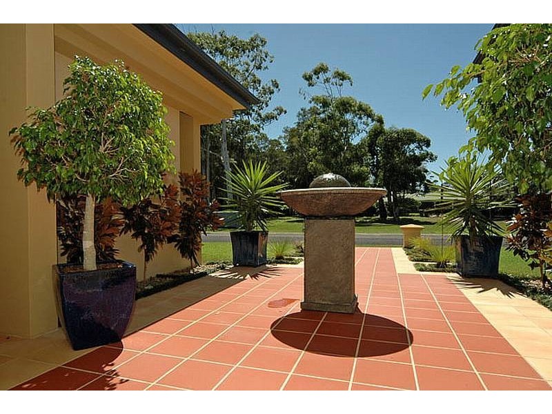 10 Conrad Close, Iluka NSW 2466