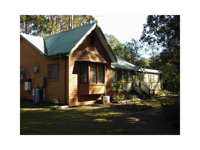 16 Forest Way, Woombah NSW 2469
