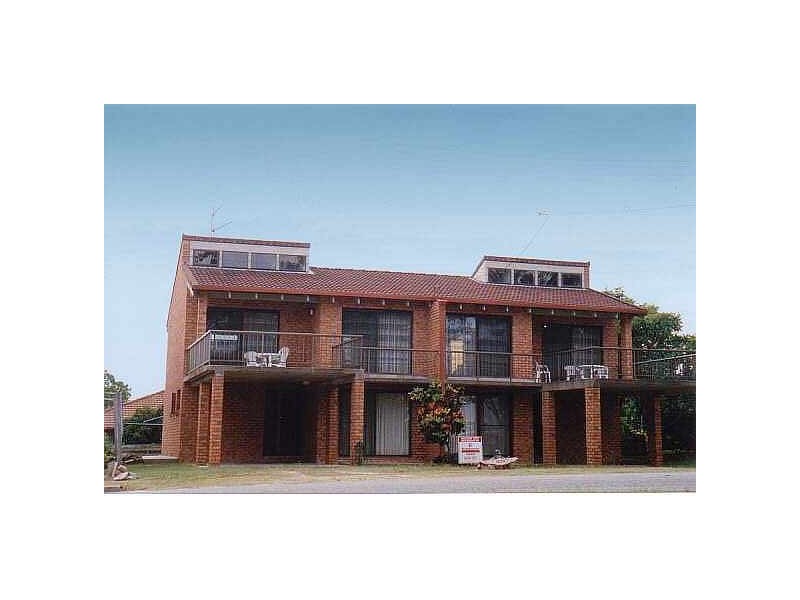 1/2/3 Charles Street, Iluka NSW 2466