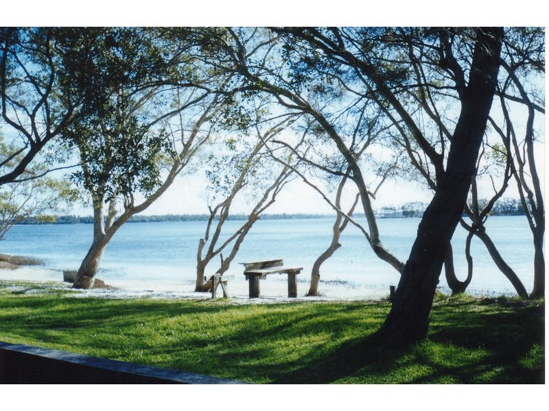 12 Marandowie Drive, Iluka NSW 2466