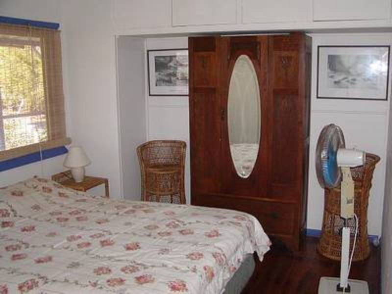 12 Marandowie Drive, Iluka NSW 2466