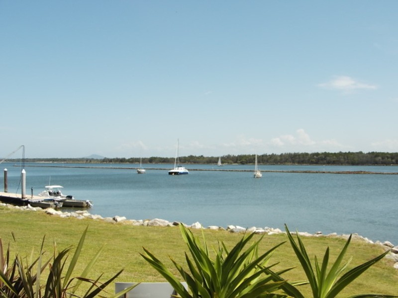 2:2/3-5 Riverview Street, Iluka NSW 2466
