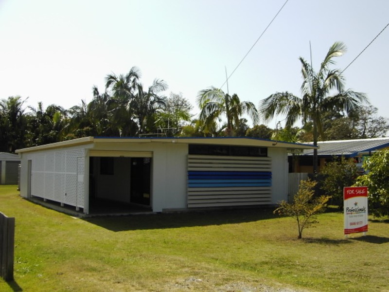 25 Compton Street, Iluka NSW 2466