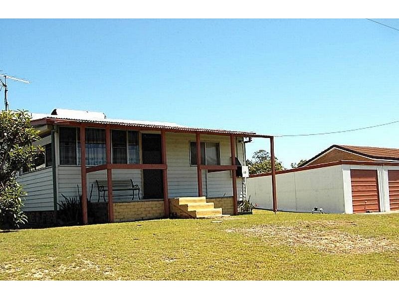 43 Micalo Street, Iluka NSW 2466