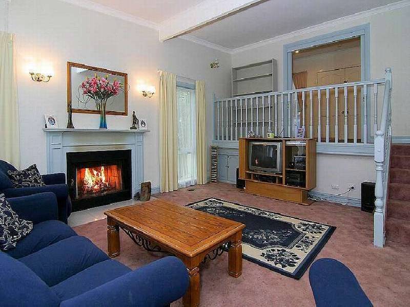 10 Ann Court, Mount Dandenong VIC 3767