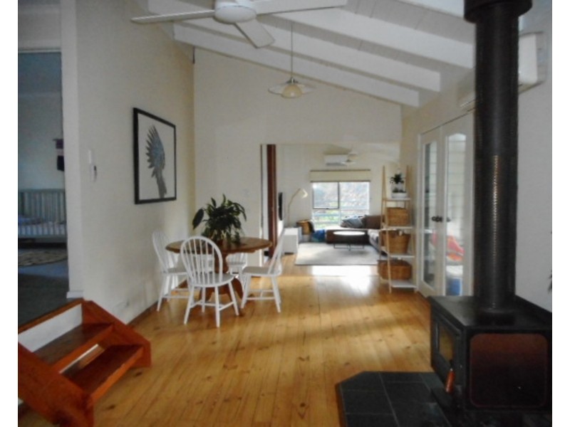 1 La La Avenue, Warburton VIC 3799