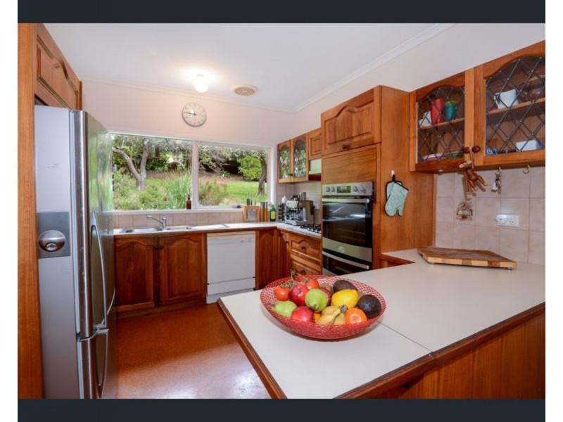 36 Giffords Road, Warburton VIC 3799