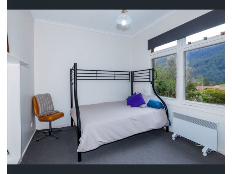 36 Giffords Road, Warburton VIC 3799