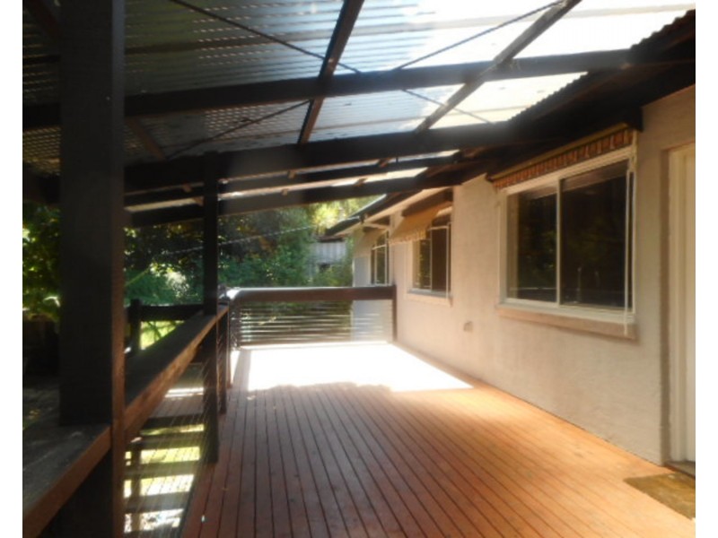 6 Shirley Avenue, Warburton VIC 3799