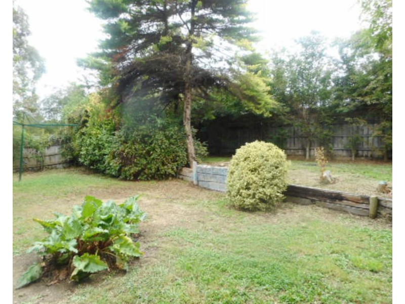 20 Douglas Parade, Yarra Junction VIC 3797