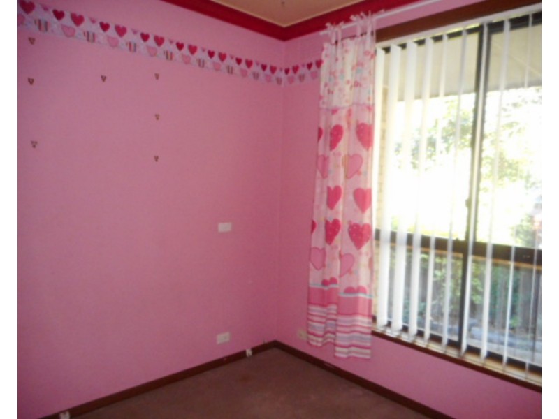 14 Barina Avenue, Mooroolbark VIC 3138